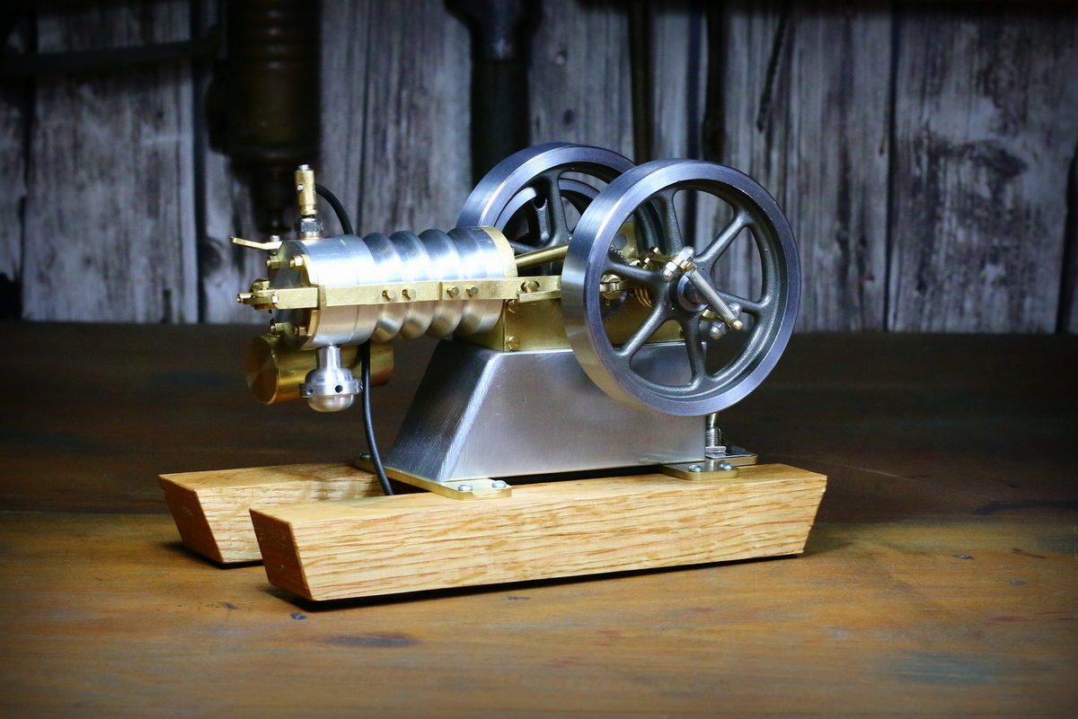Prototyp Verbrennungsmotor „Der kleine Karl“