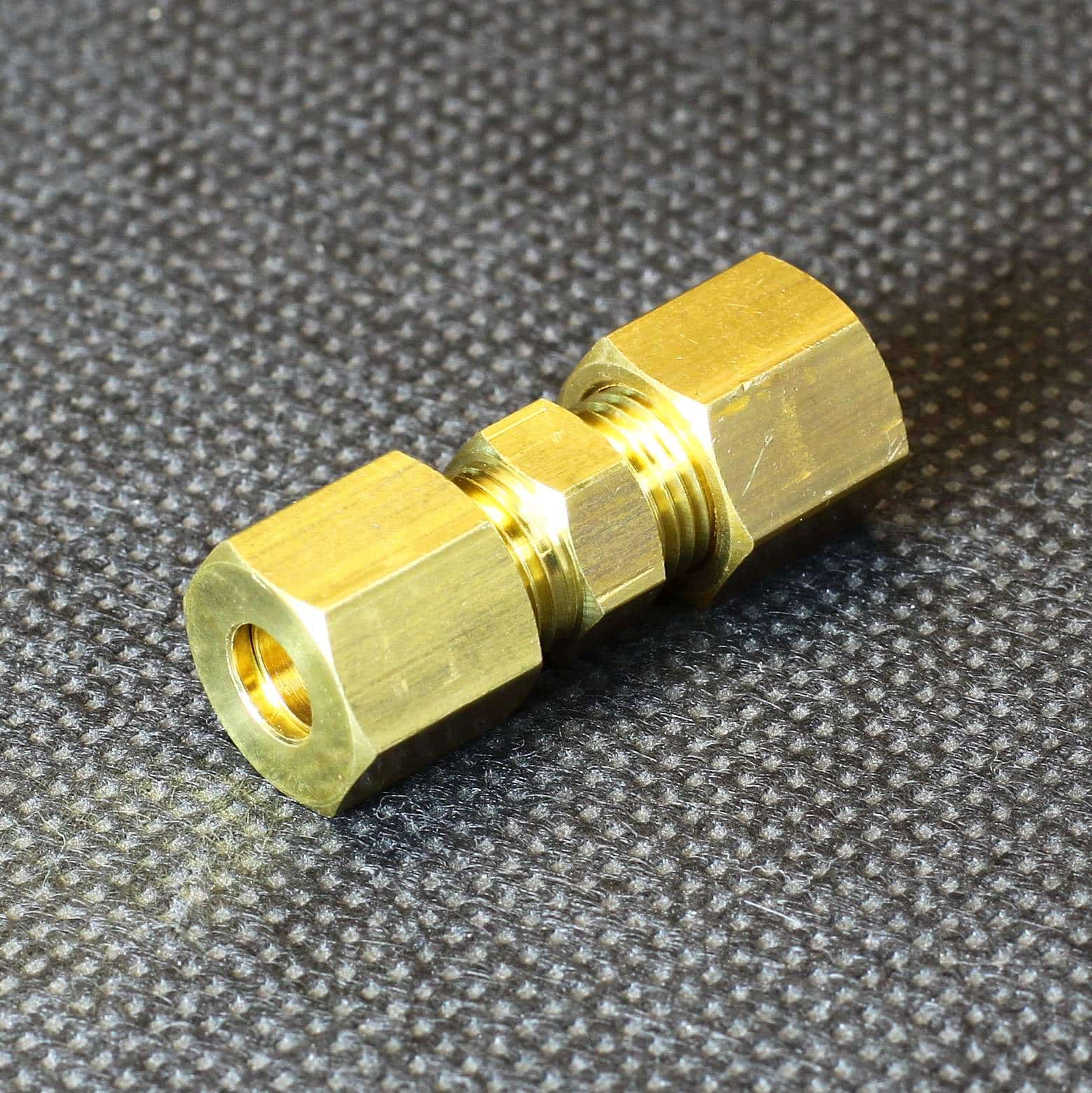 KG-verschraubung-klemmring Klemmringverschraubung gerade Anordnung