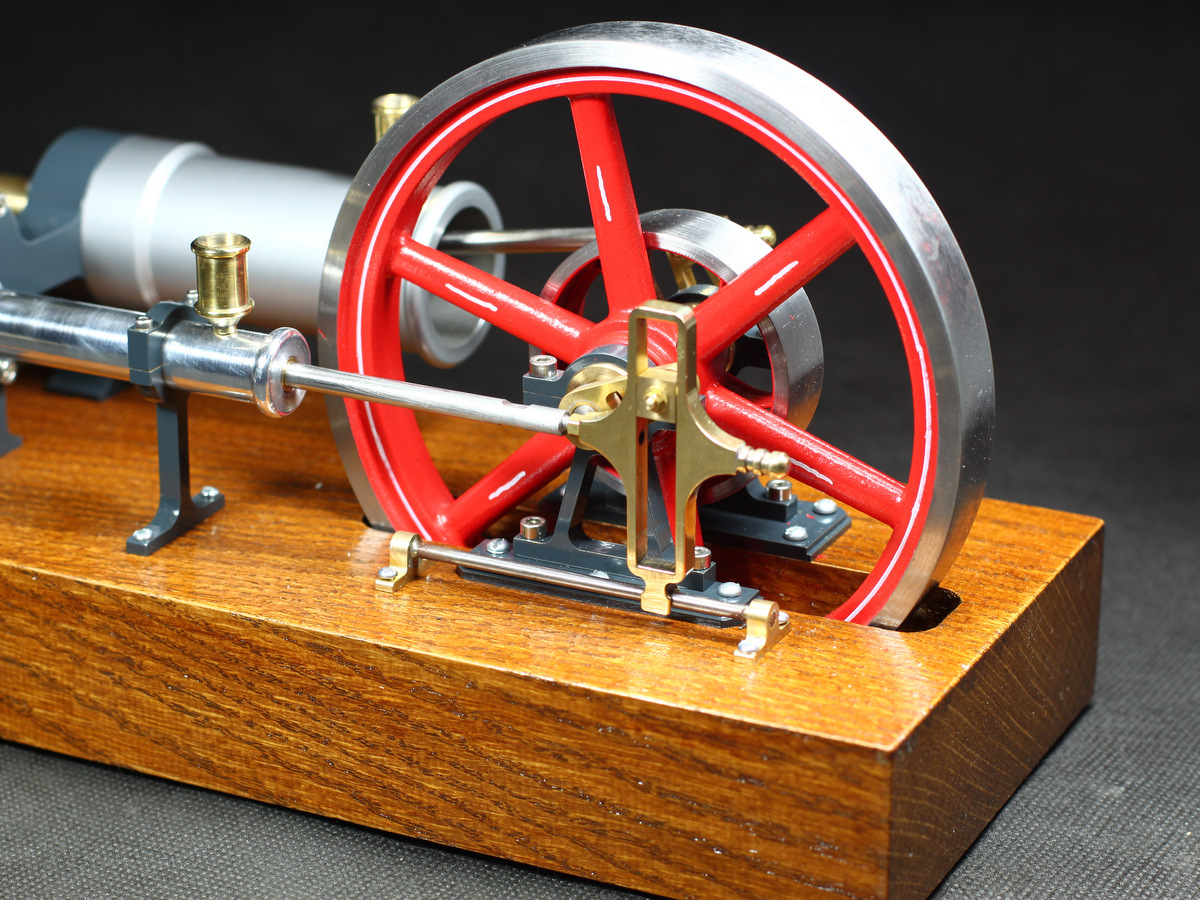 Schwungrad und Kreuzkopf vom Stirlingmotor von Bengs Modellbau