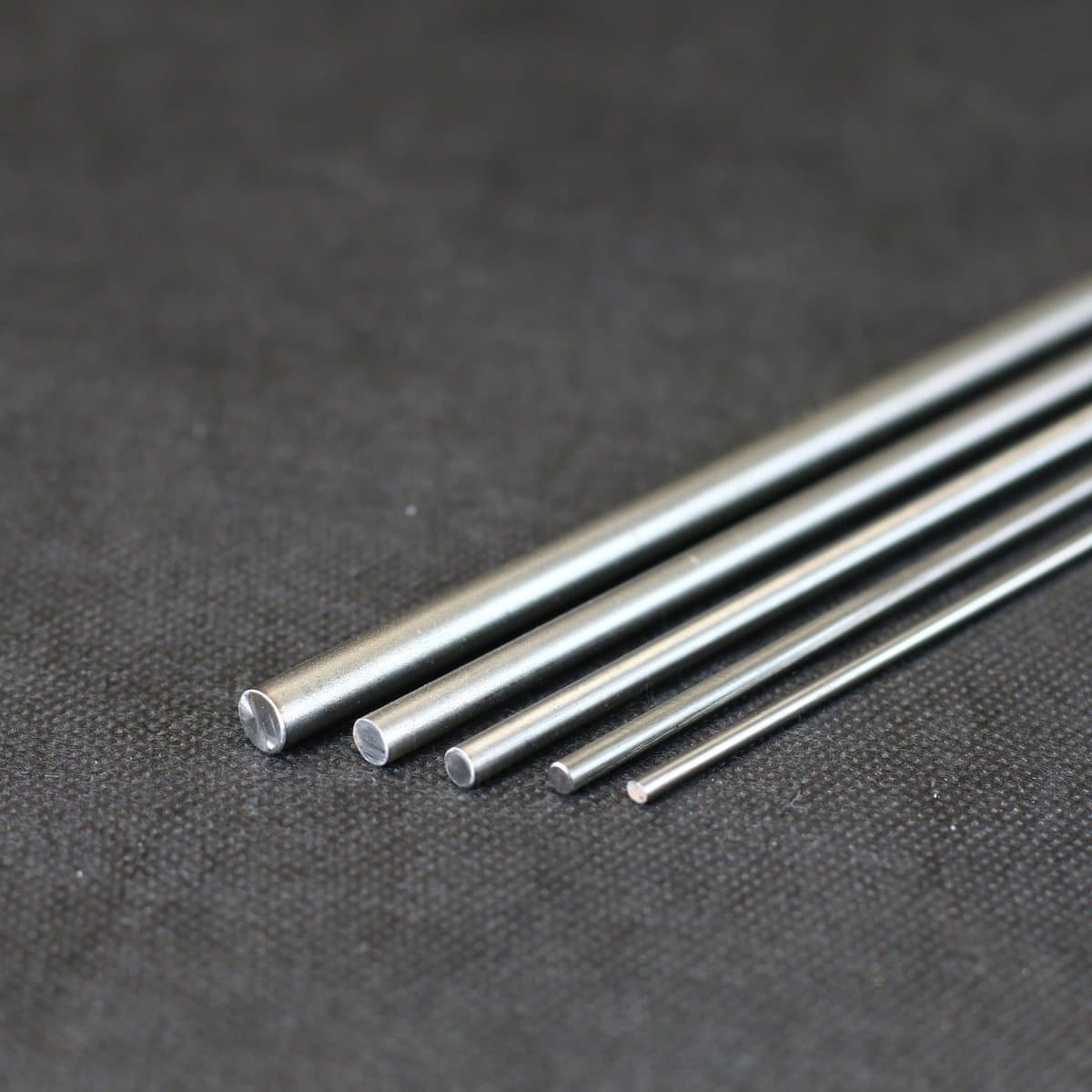 Edelstahl-rund-rundmaterial Edelstahl Rundmaterial für verschiedene Anwendungen im Modellbau