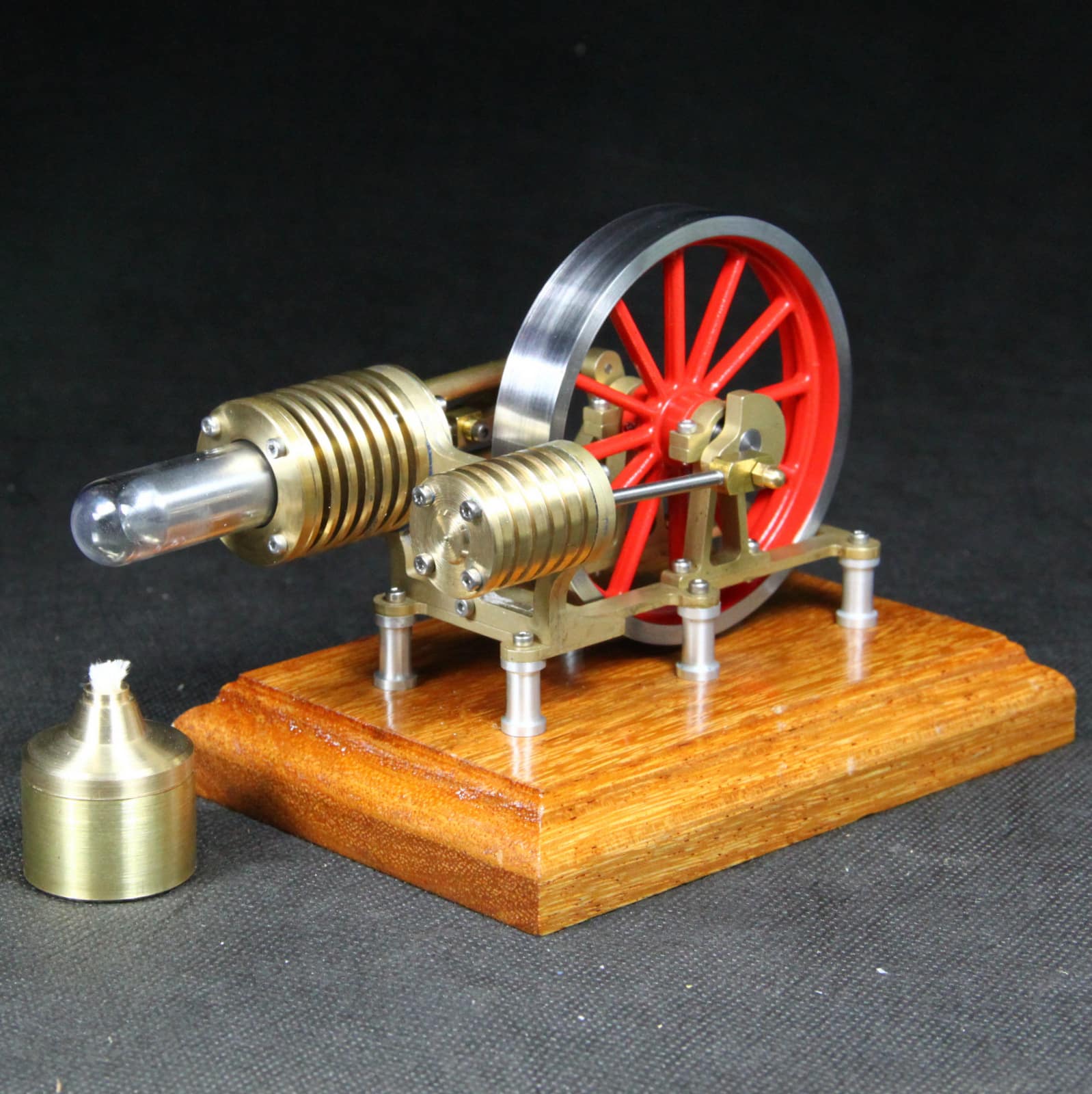 Stirlingmotor-laura-1 Materialbausatz Stirlingmotor Laura von Bengs Modellbau