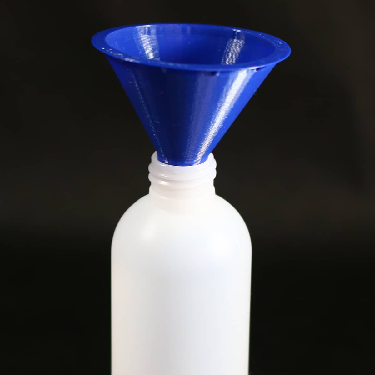 beschichtungspulver-trichter591d654cbf6ef
