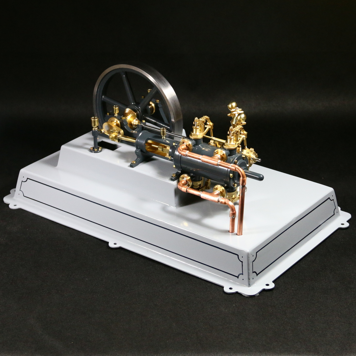 Ventilgesteuerte Modellbau Dampfmaschine von Bengs
