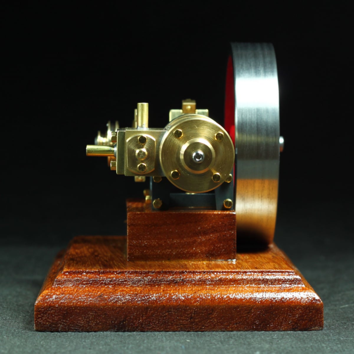 Dampfmaschine-danni-06