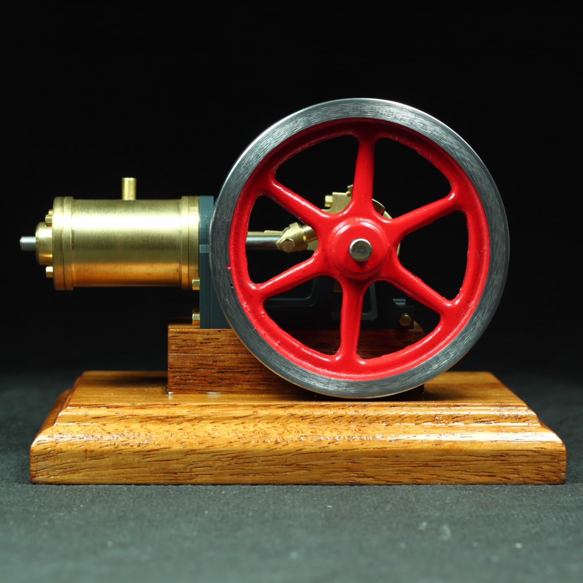 Dampfmaschine-danni-05