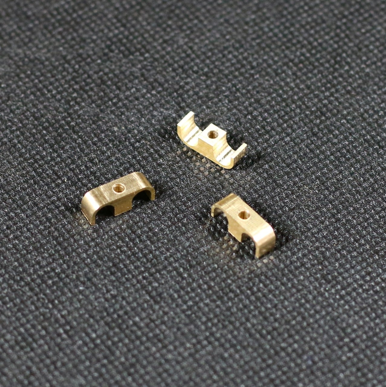 Pipe clamp single and double
